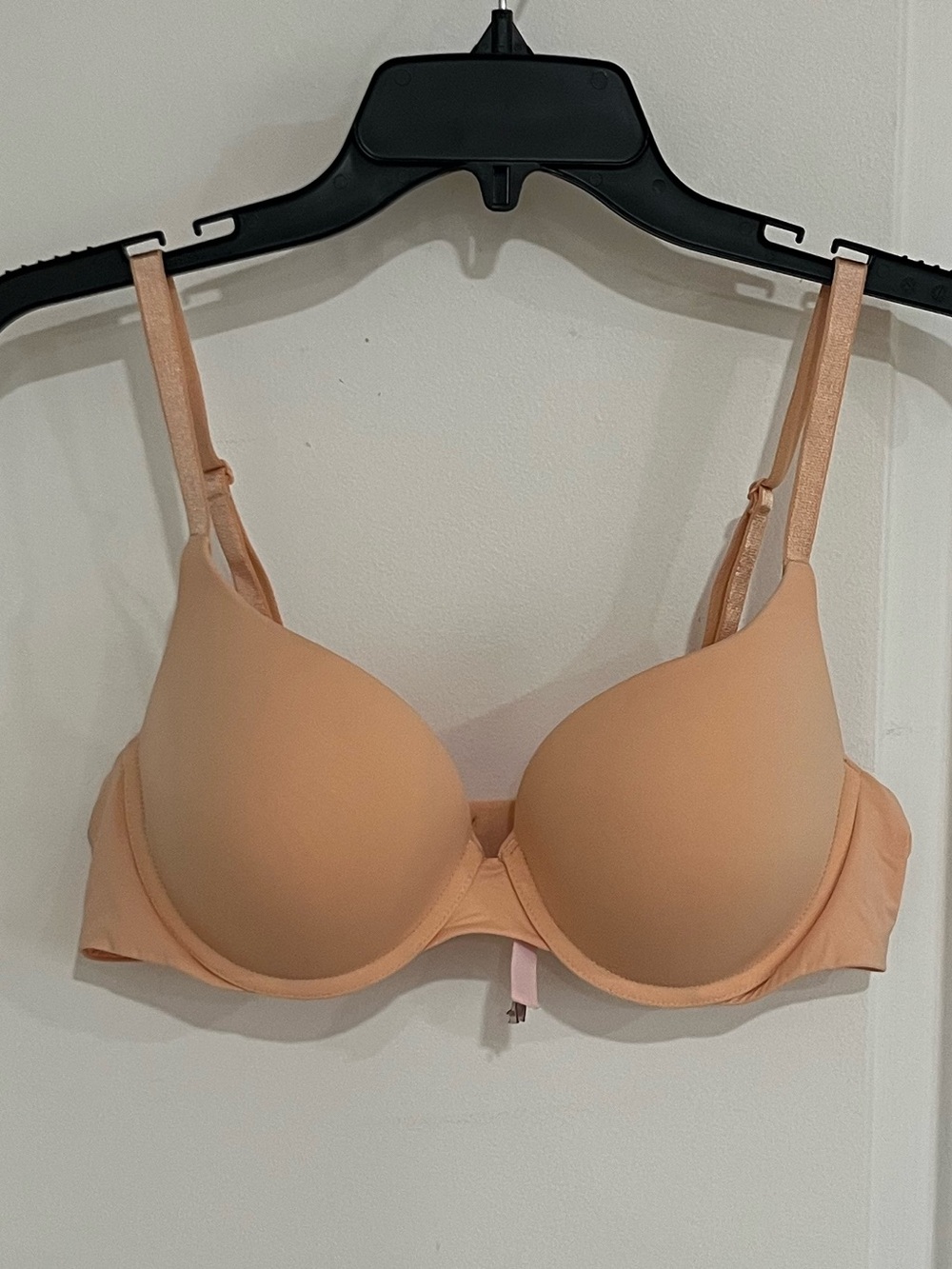 Victoria's Secret Smooth Light Peach T-Shirt Push Up Full Coverage Bra
